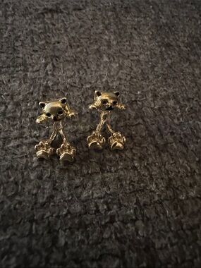 Source Unknown Gold Cat Dangle Stud Earrings
